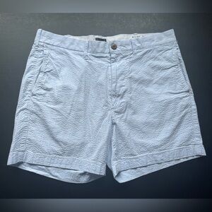 J Crew Seersucker Striped Blue and White Shorts. Men’s
